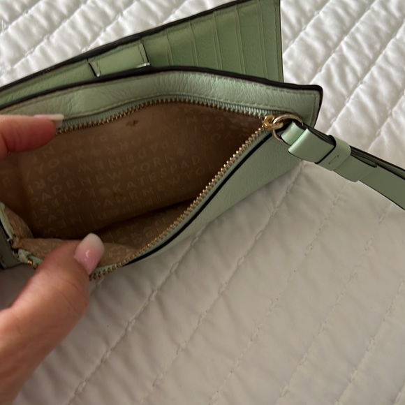 Kate spade wallet - Picture 3 of 8